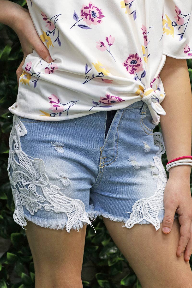 Floral Tunic & Embroidery Denim shorts